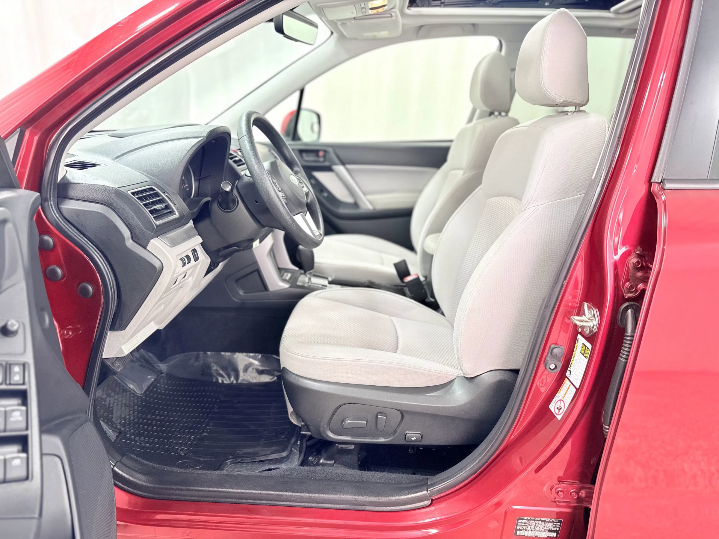 Used 2017 Subaru Forester 2.5i Premium w/ Popular Package #2A image 9