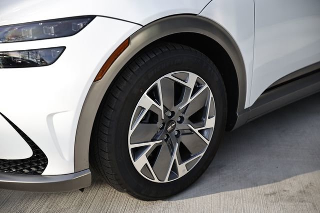 Certified 2025 Genesis GV60 Advanced image 14