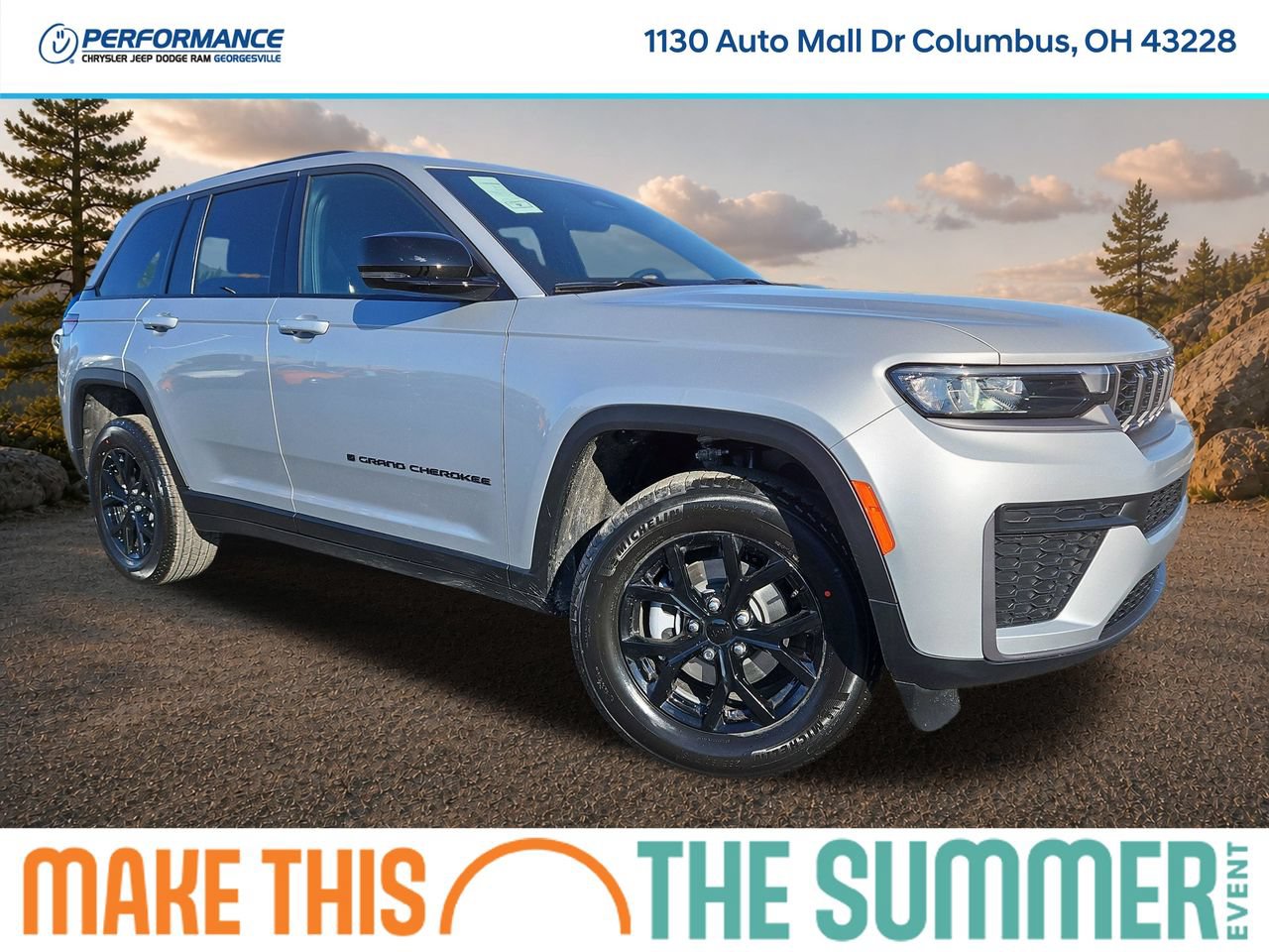 New 2026 Jeep Grand Cherokee Altitude AWD/4WD image 1