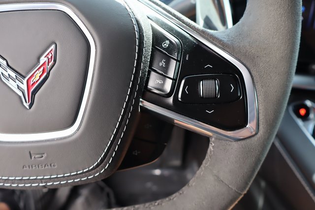 Used 2025 Chevrolet Corvette Z06 image 41