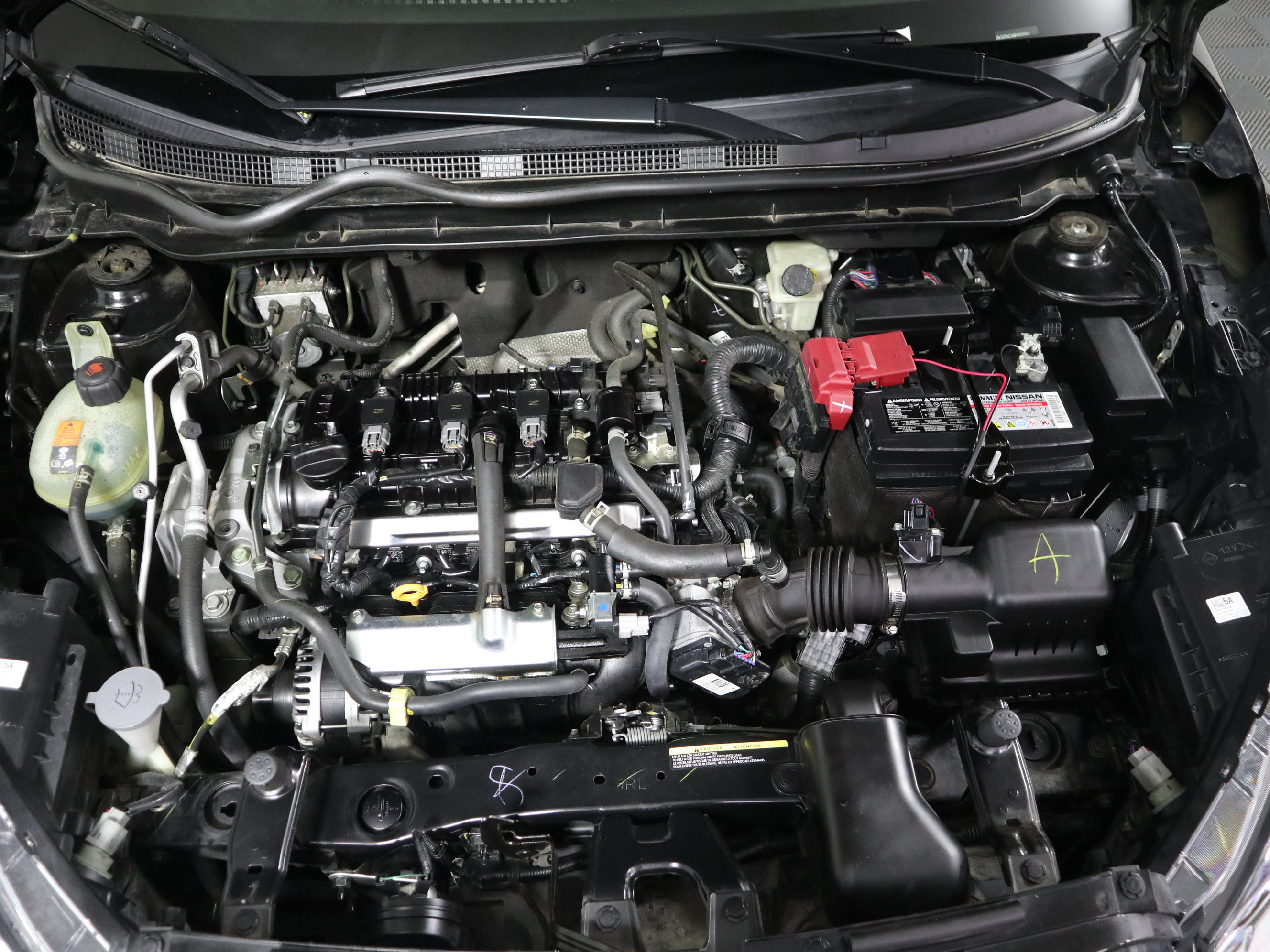 Used 2023 Nissan Kicks SV FWD image 13