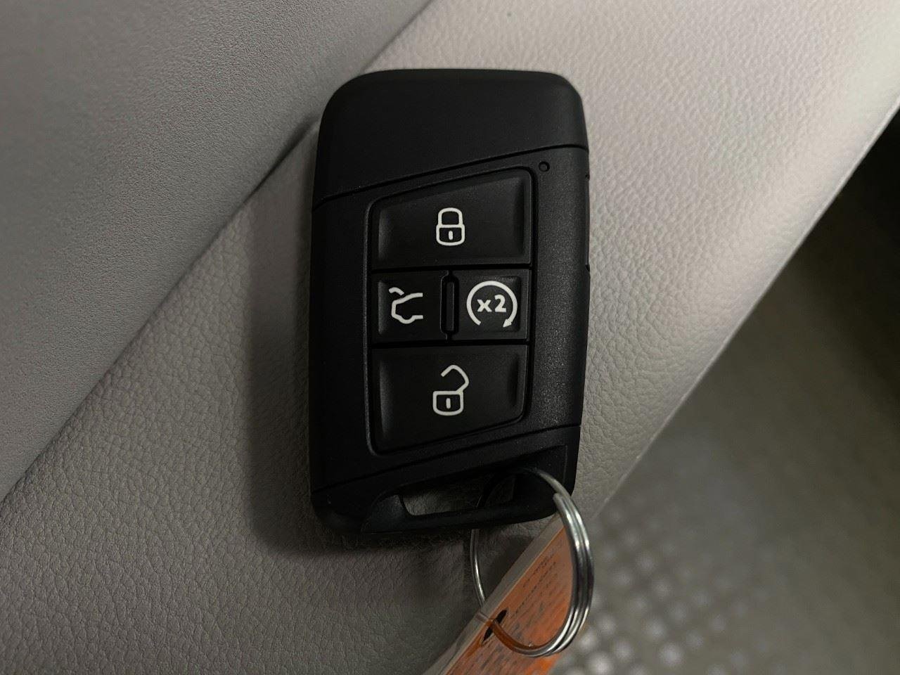 New 2026 Volkswagen Taos SE AWD/4WD image 59