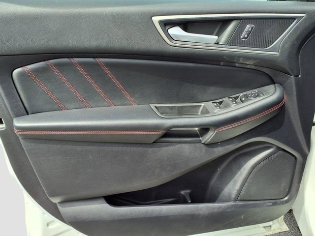 Used 2022 Ford Edge ST-Line AWD/4WD image 19