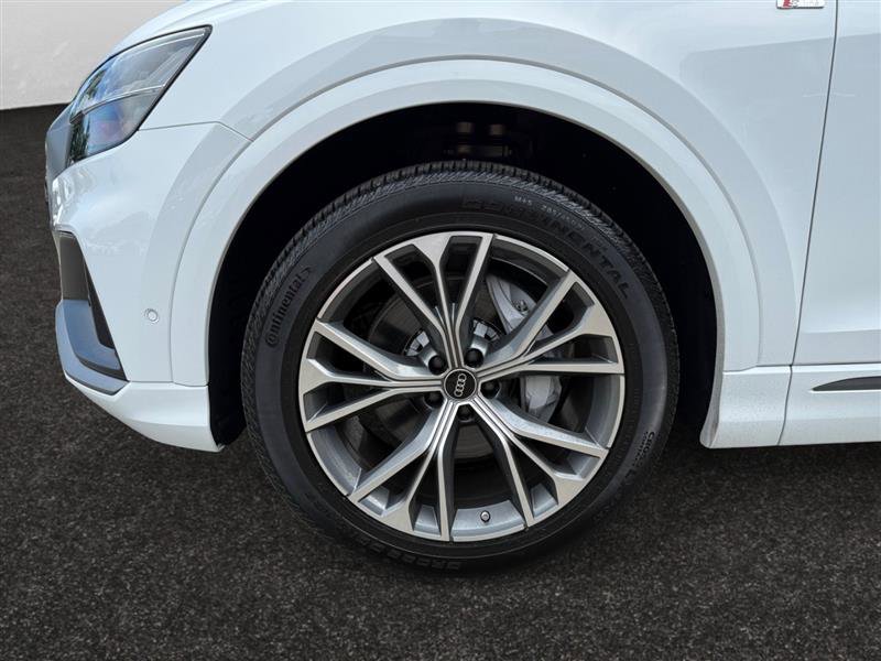Used 2023 Audi Q8 Premium Plus w/ Premium Plus Package image 15