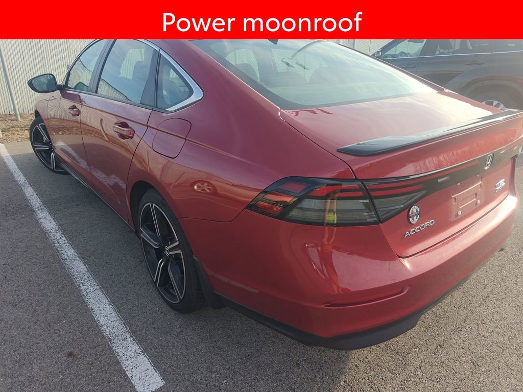 Used 2024 Honda Accord Sport image 4