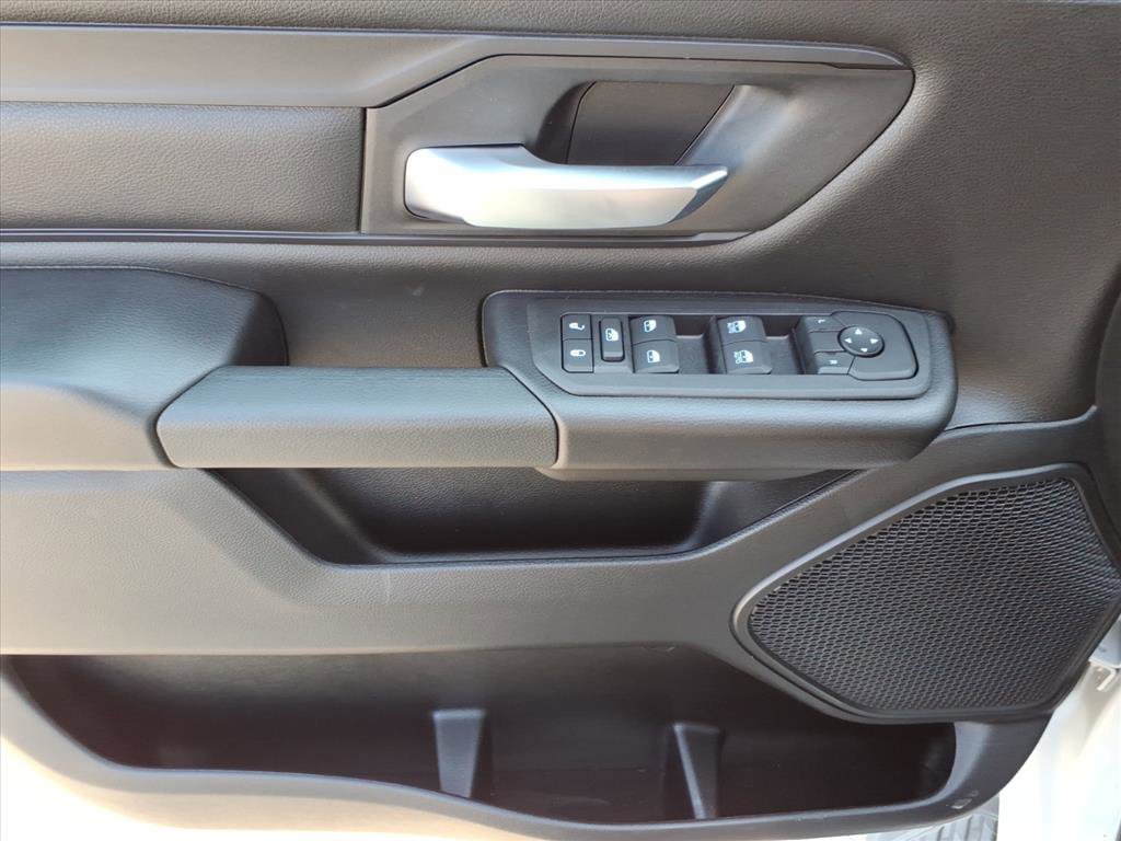 New 2026 RAM 1500 Express image 15