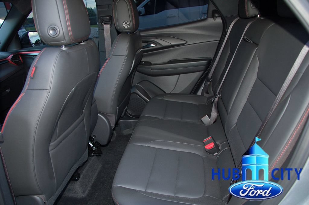 Used 2026 Chevrolet TrailBlazer RS FWD image 12