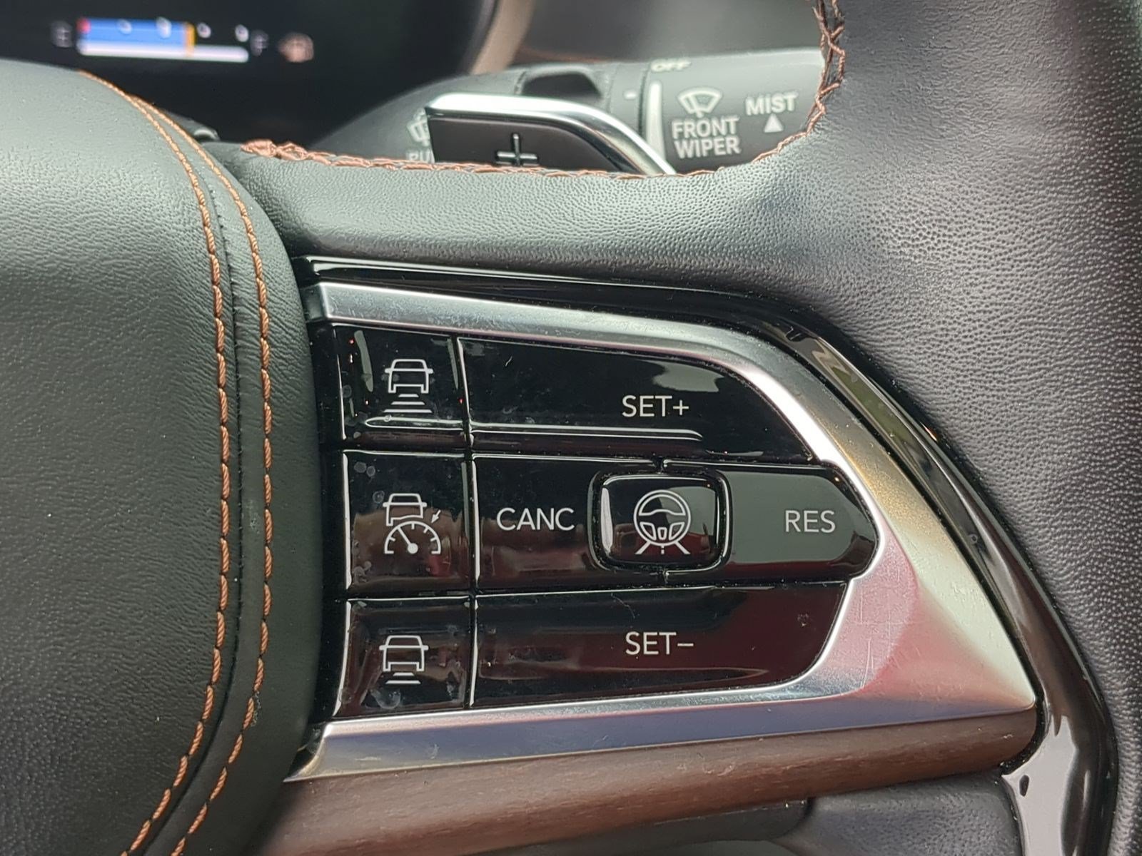 Used 2022 Jeep Grand Cherokee L Summit w/ Luxury Tech Group V AWD/4WD image 20
