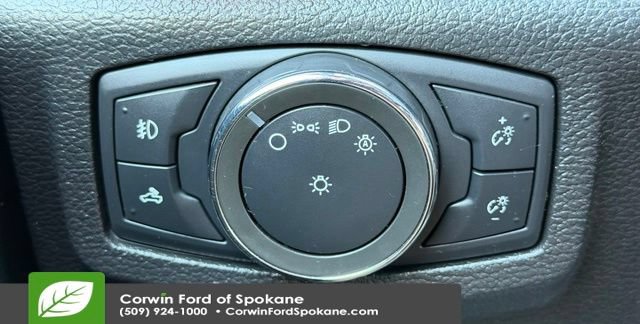 Used 2017 Ford F150 XLT w/ Equipment Group 302A Luxury AWD/4WD image 28