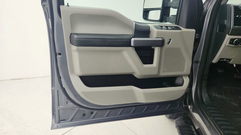 Used 2022 Ford F250 XLT AWD/4WD image 23