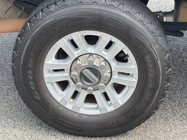 Used 2019 Ford F250 XLT w/ XLT Value Package AWD/4WD image 19