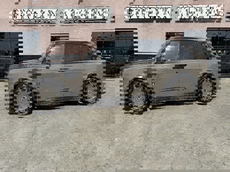 Used 2026 Rolls-Royce Cullinan image 18