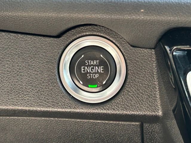 Used 2025 Chevrolet Traverse LT image 27