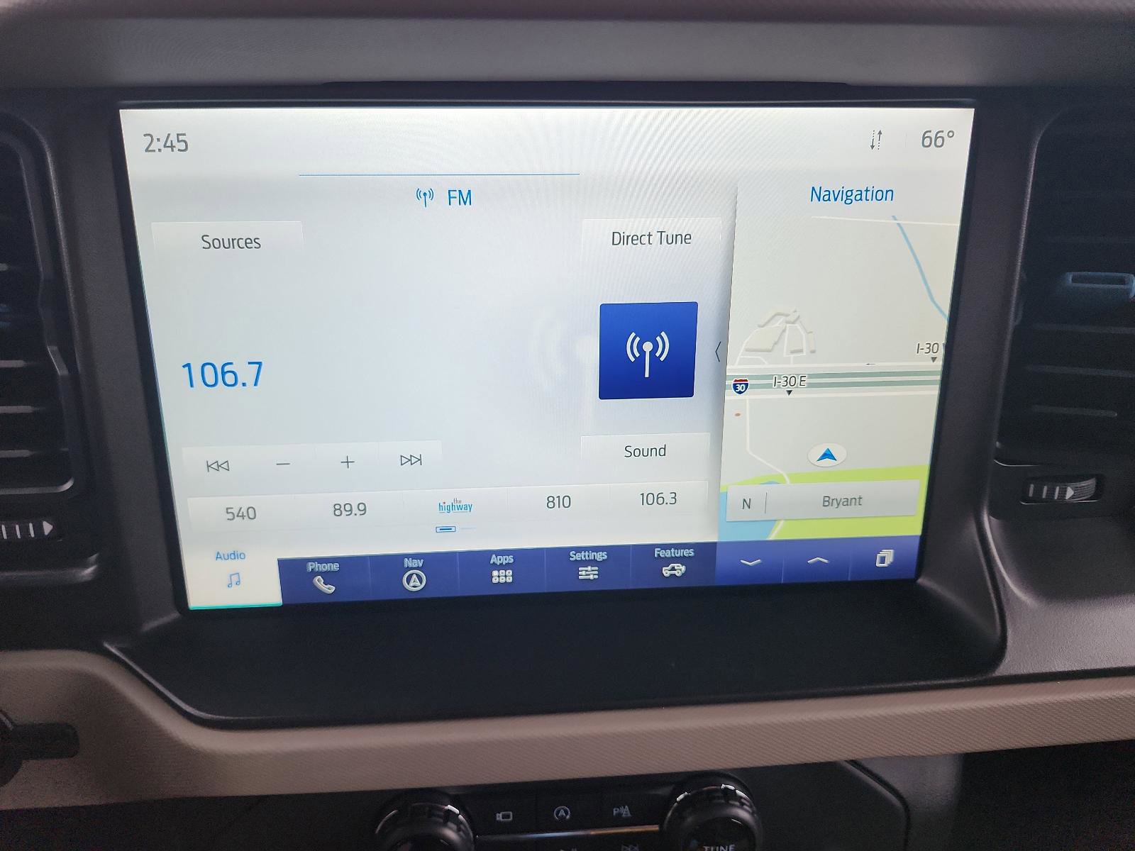 Used 2023 Ford Bronco Wildtrak image 14