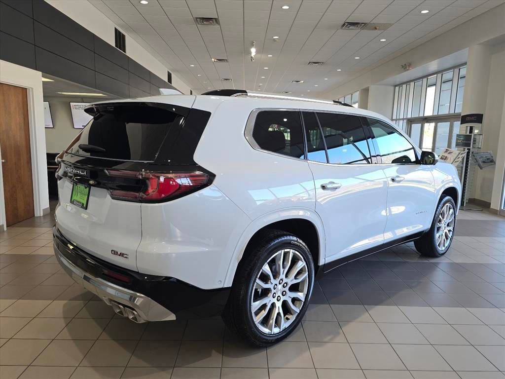 New 2026 GMC Acadia Denali w/ Super Cruise Package image 3