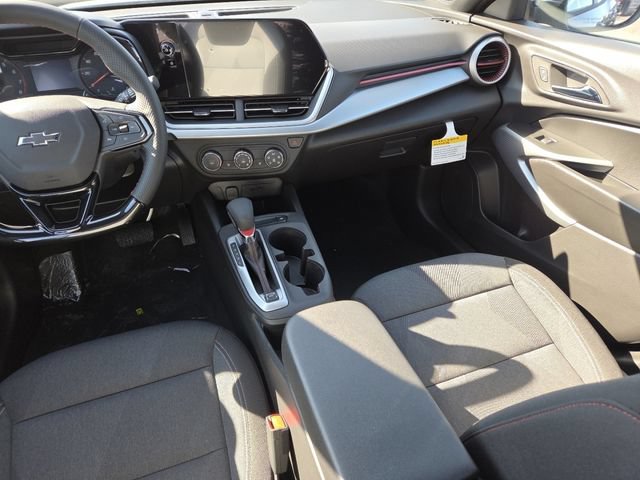 New 2026 Chevrolet Trax RS w/ Sunroof Package FWD image 29