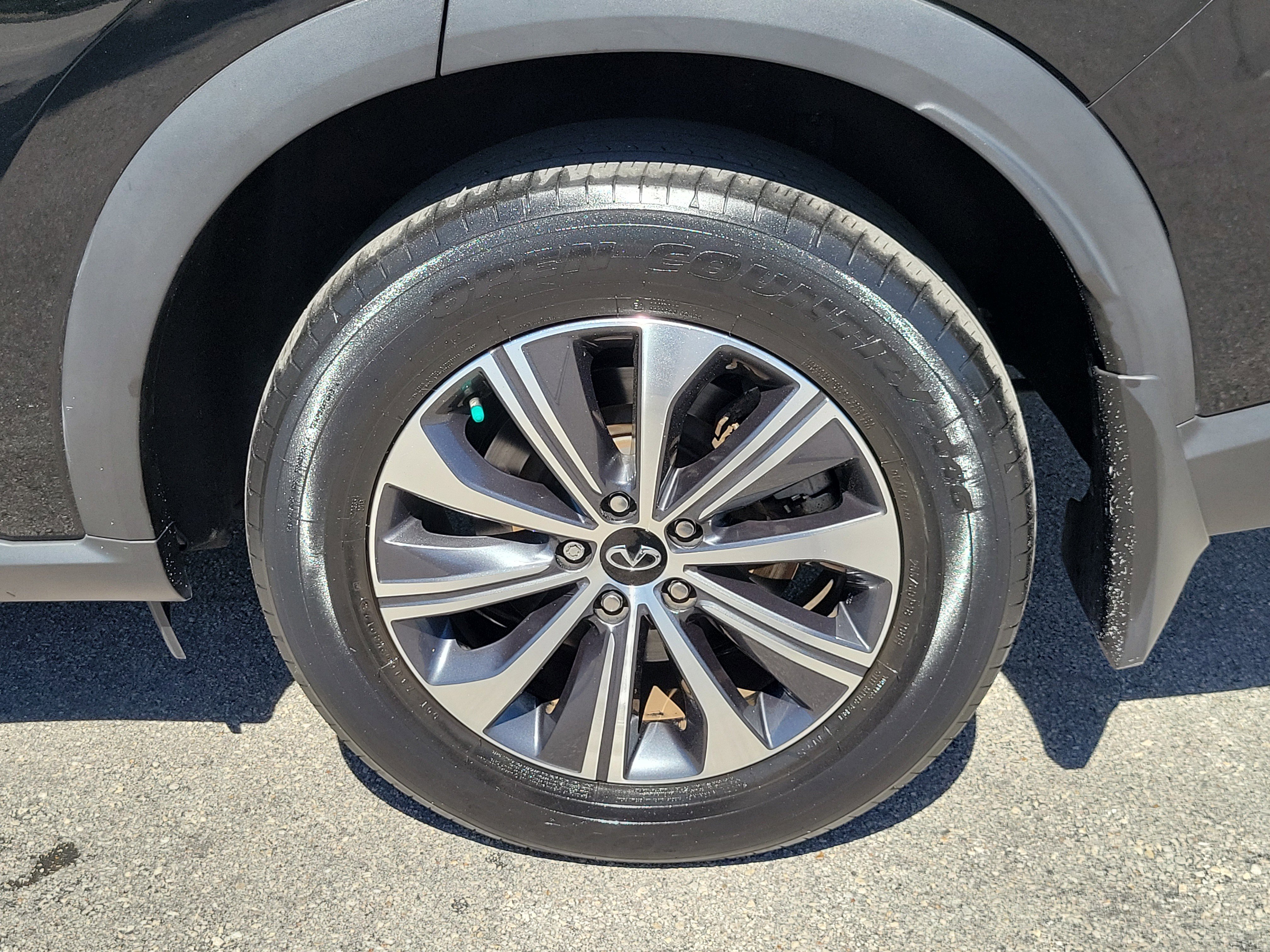 Used 2023 INFINITI QX60 Pure image 9