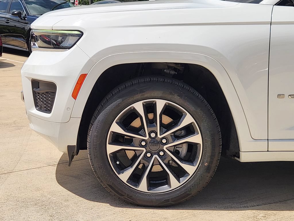 Used 2023 Jeep Grand Cherokee L Overland AWD/4WD image 10