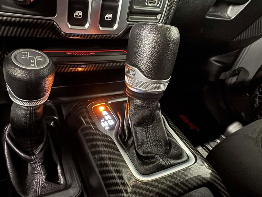 Used 2021 Jeep Wrangler Sport AWD/4WD image 26
