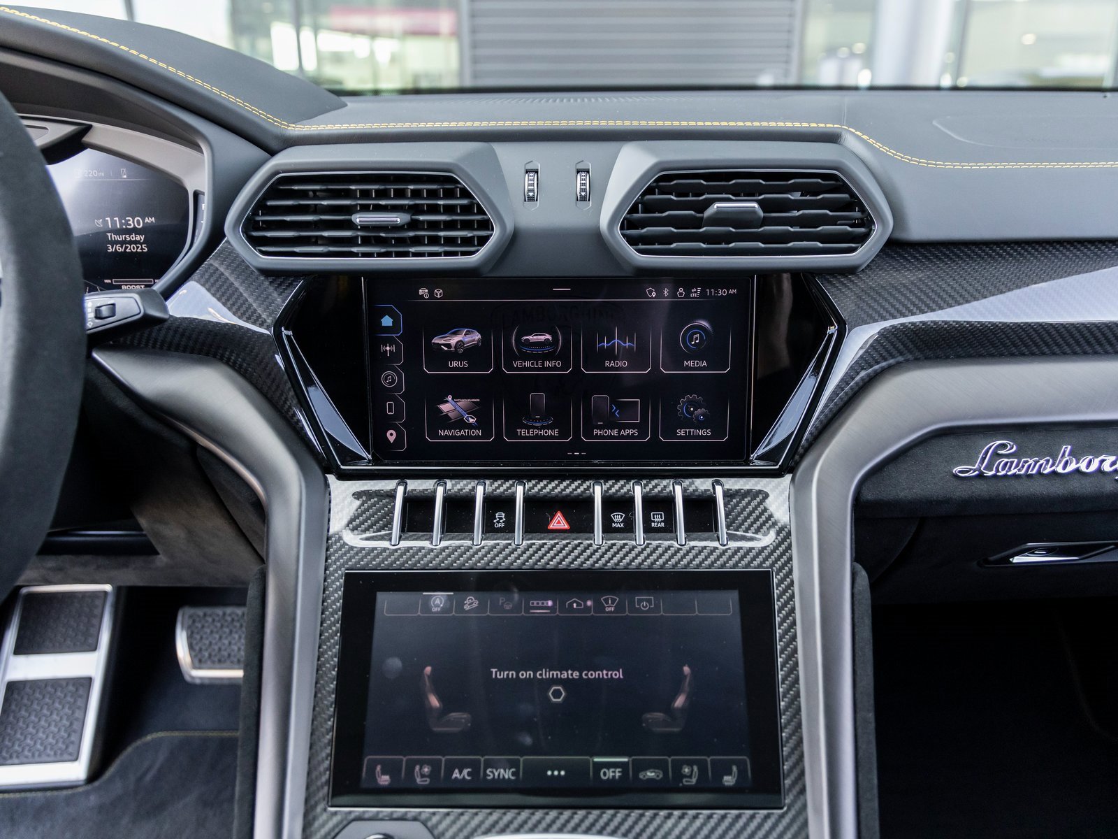 Used 2024 Lamborghini Urus Performante image 33