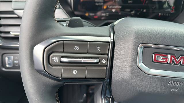 New 2026 GMC Acadia AT4 AWD/4WD image 23