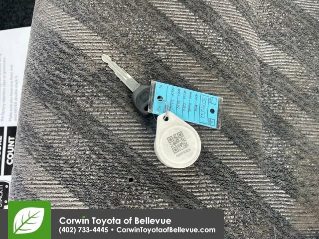 Used 1999 Honda CR-V LX image 24