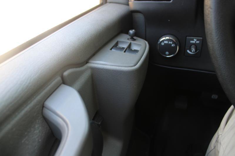Used 2021 Chevrolet Express 2500 RWD image 16