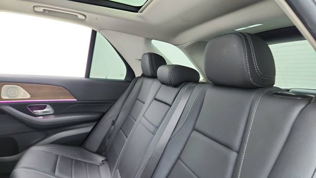 Used 2025 Mercedes-Benz GLE 350 4MATIC image 29