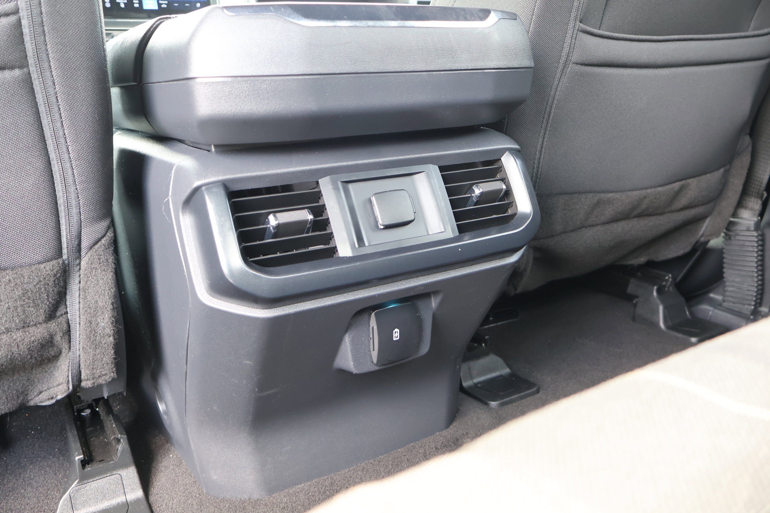 Used 2024 Ford F150 STX image 28