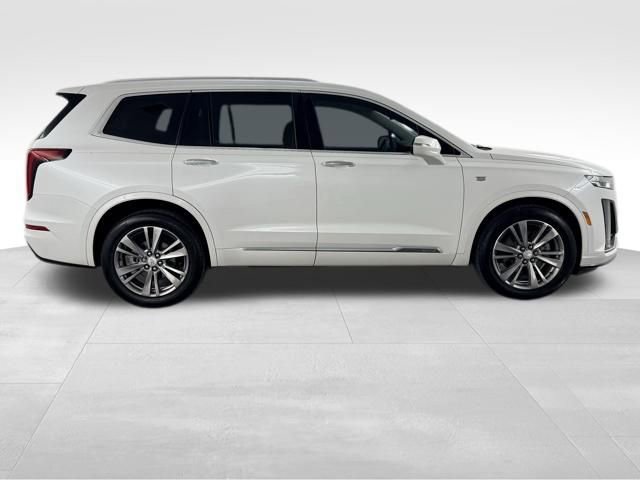 Used 2022 Cadillac XT6 Premium Luxury FWD image 9