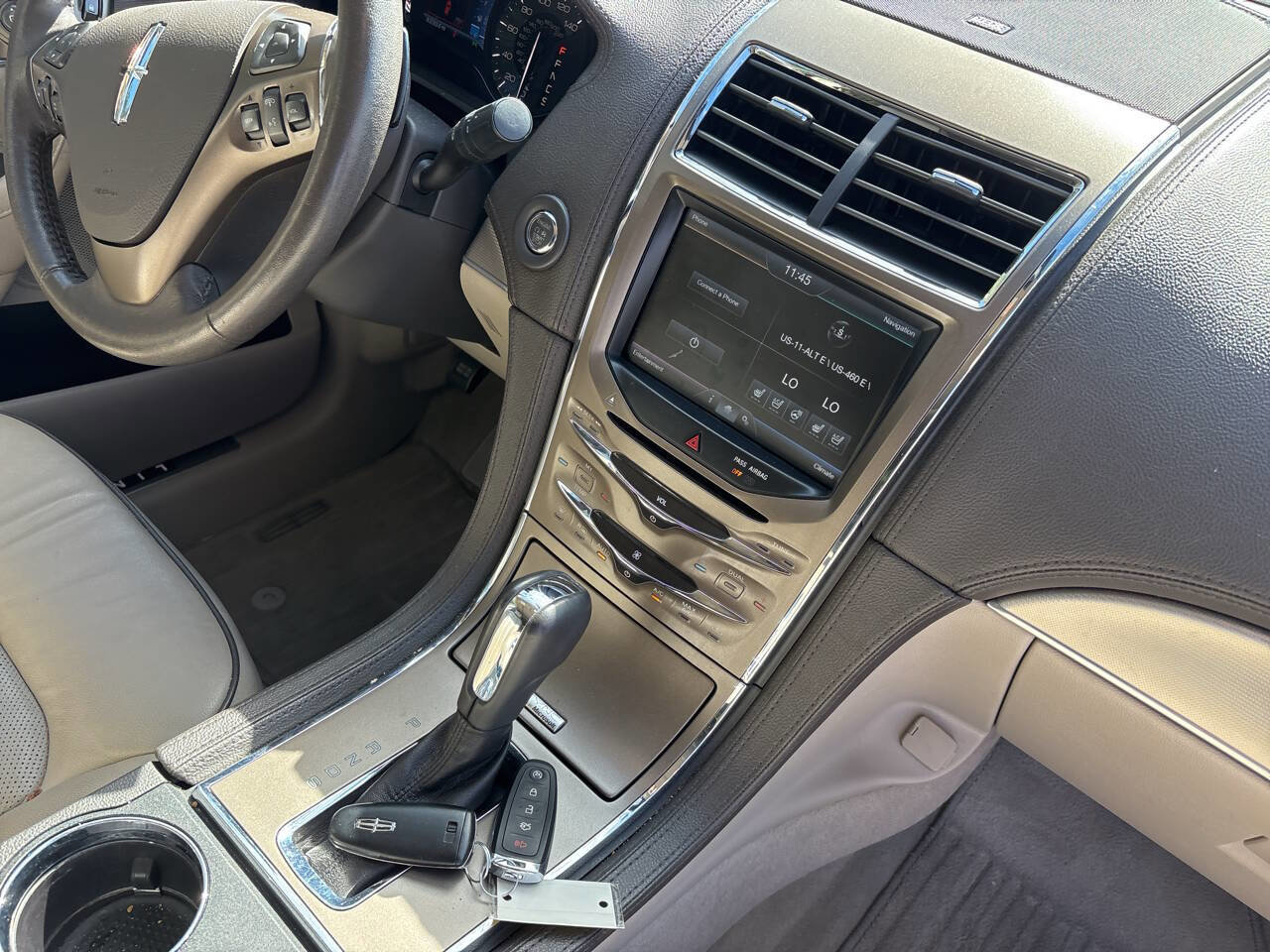 Used 2014 Lincoln MKX AWD w/ Equipment Group 102A image 9