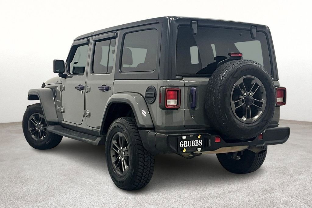Used 2020 Jeep Wrangler Unlimited Sahara AWD/4WD image 11