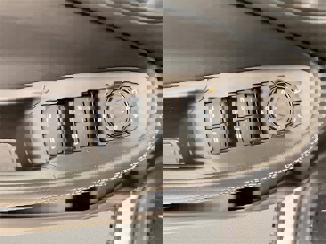 Certified 2025 Buick Encore GX Preferred image 16