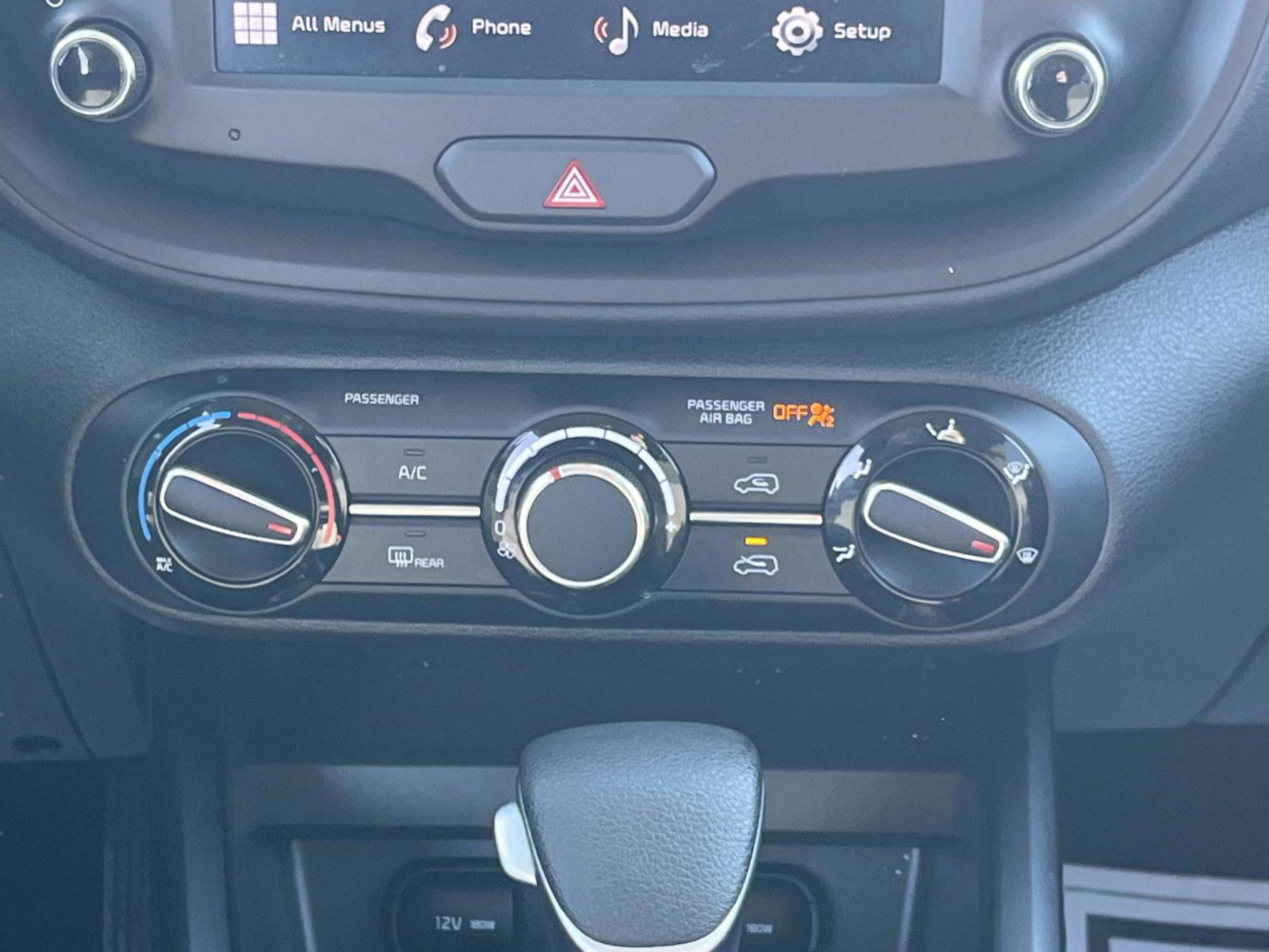 Used 2025 Kia Soul LX w/ LX Technology Package image 15