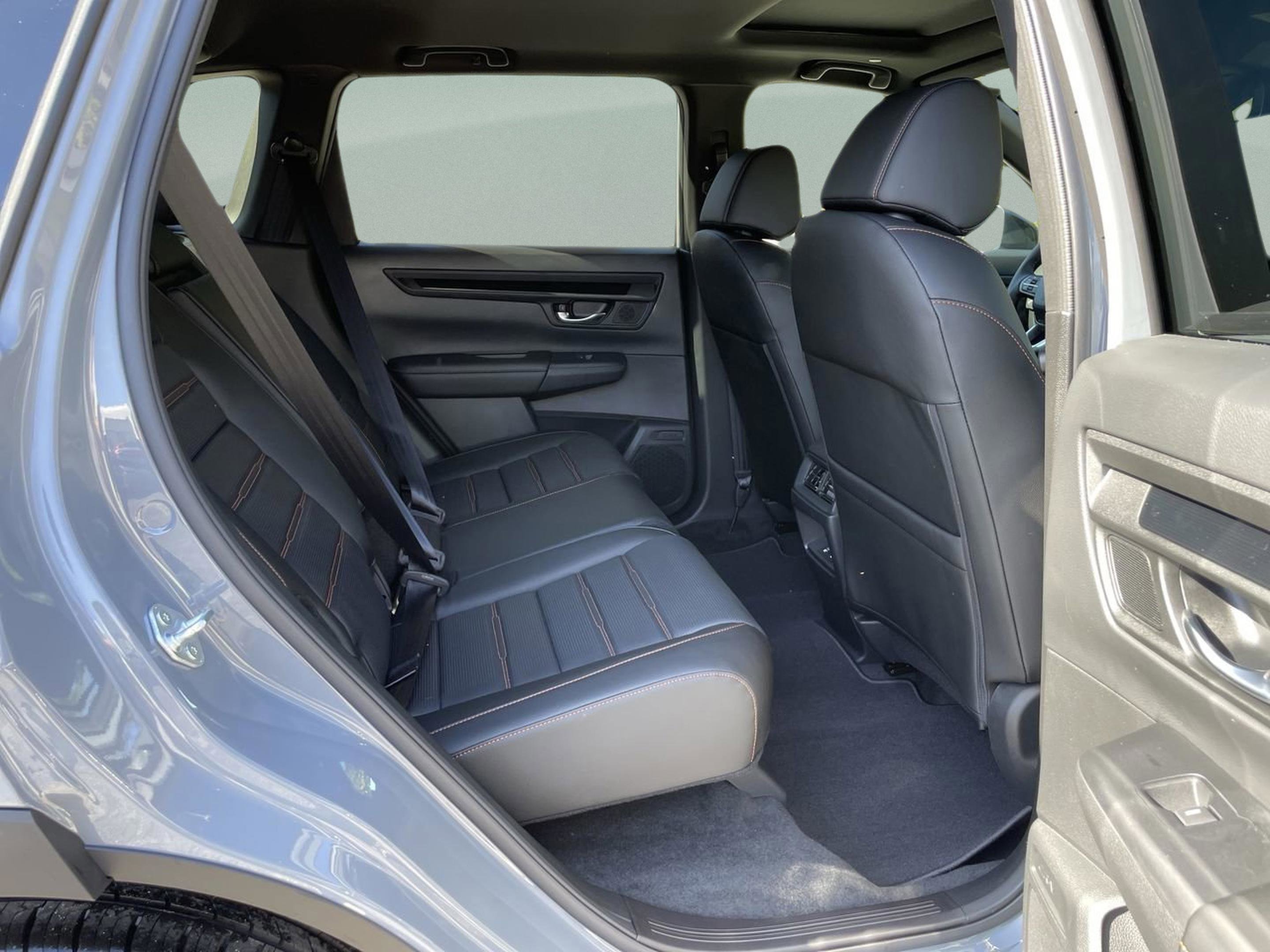 Used 2026 Honda CR-V Sport-L image 18