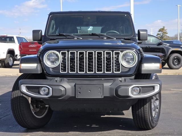 Used 2024 Jeep Wrangler Sahara image 15