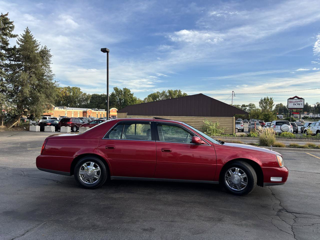 Used 2003 Cadillac De Ville w/ Comfort & Convenience Package FWD image 10