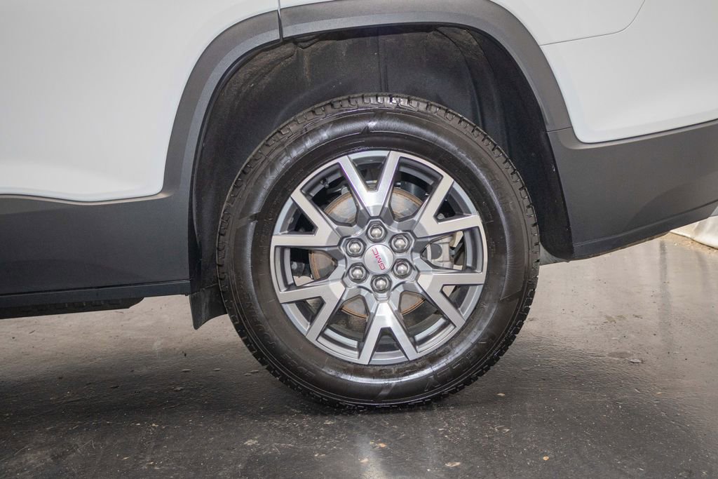 Certified 2023 GMC Acadia SLT image 8