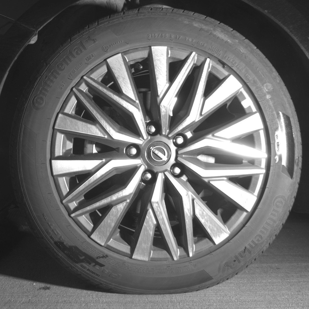 Used 2025 Nissan Altima 2.5 SV image 12