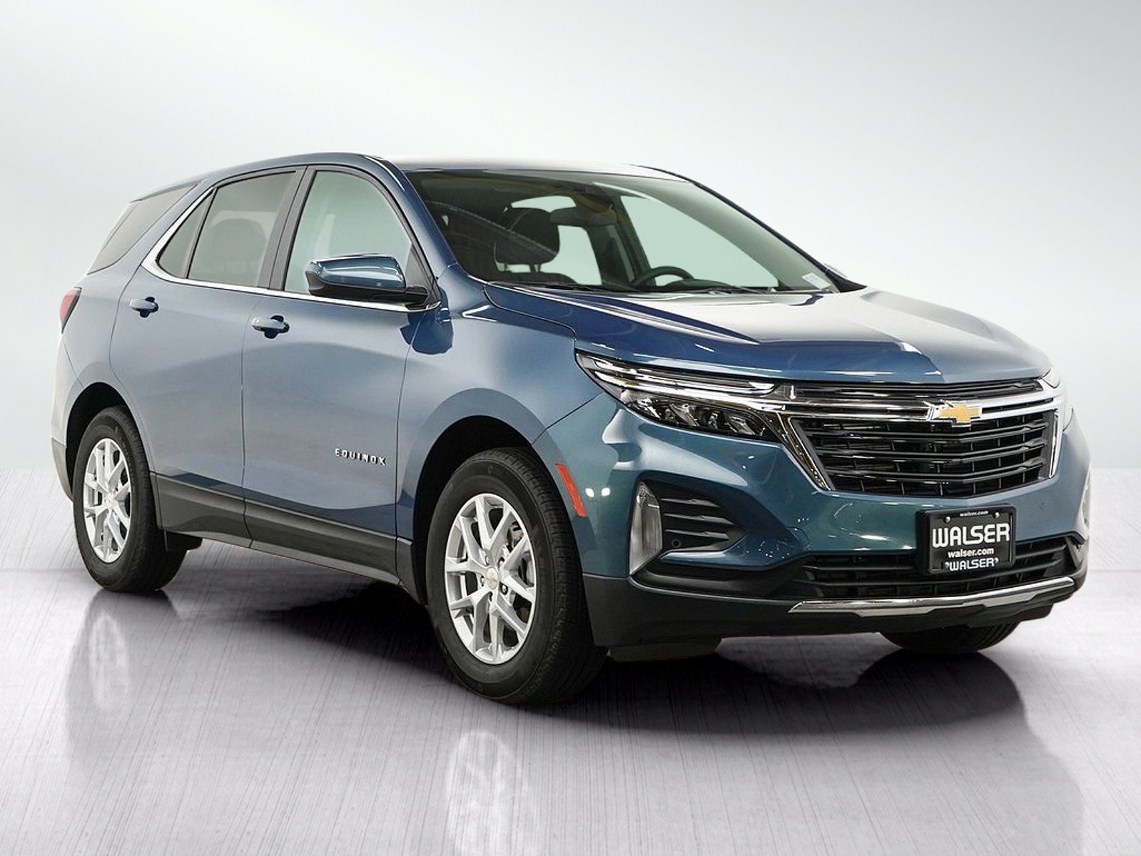 Used 2024 Chevrolet Equinox LT FWD image 7