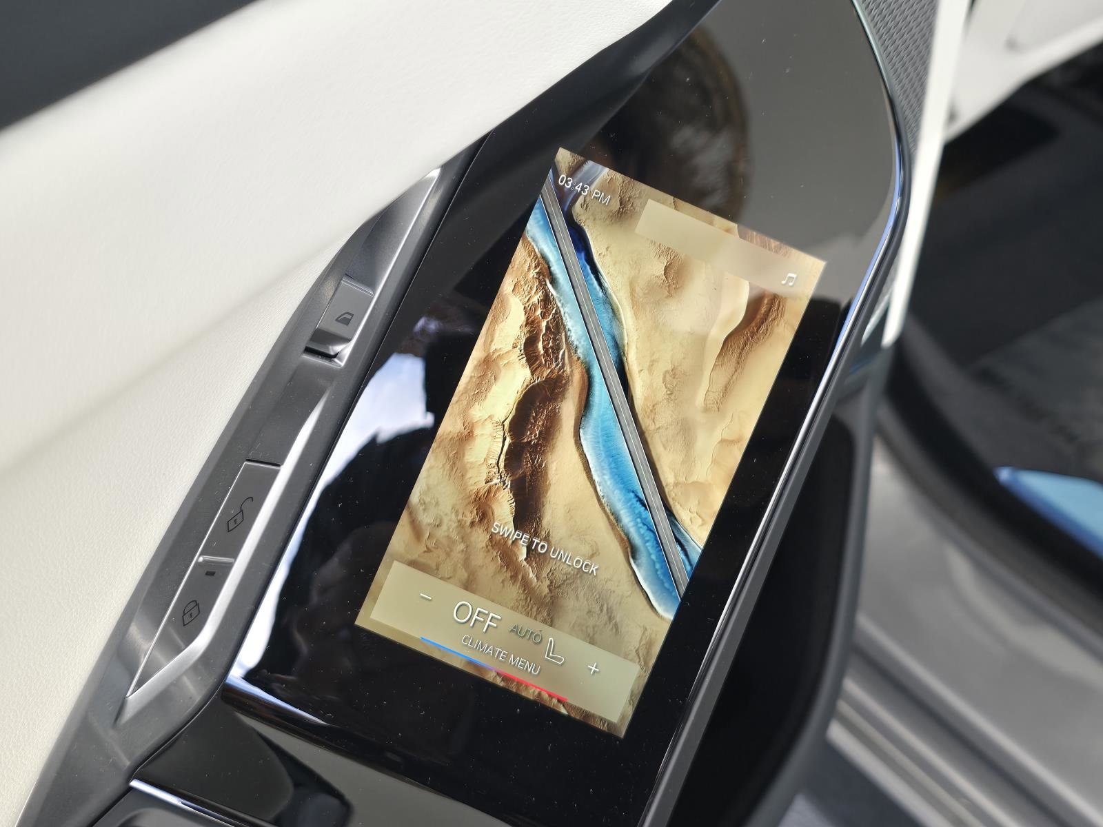 New 2025 BMW 760i xDrive image 15