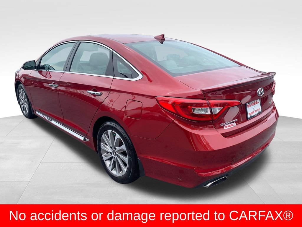Used 2015 Hyundai Sonata Sport w/ Option Group 04 FWD image 3
