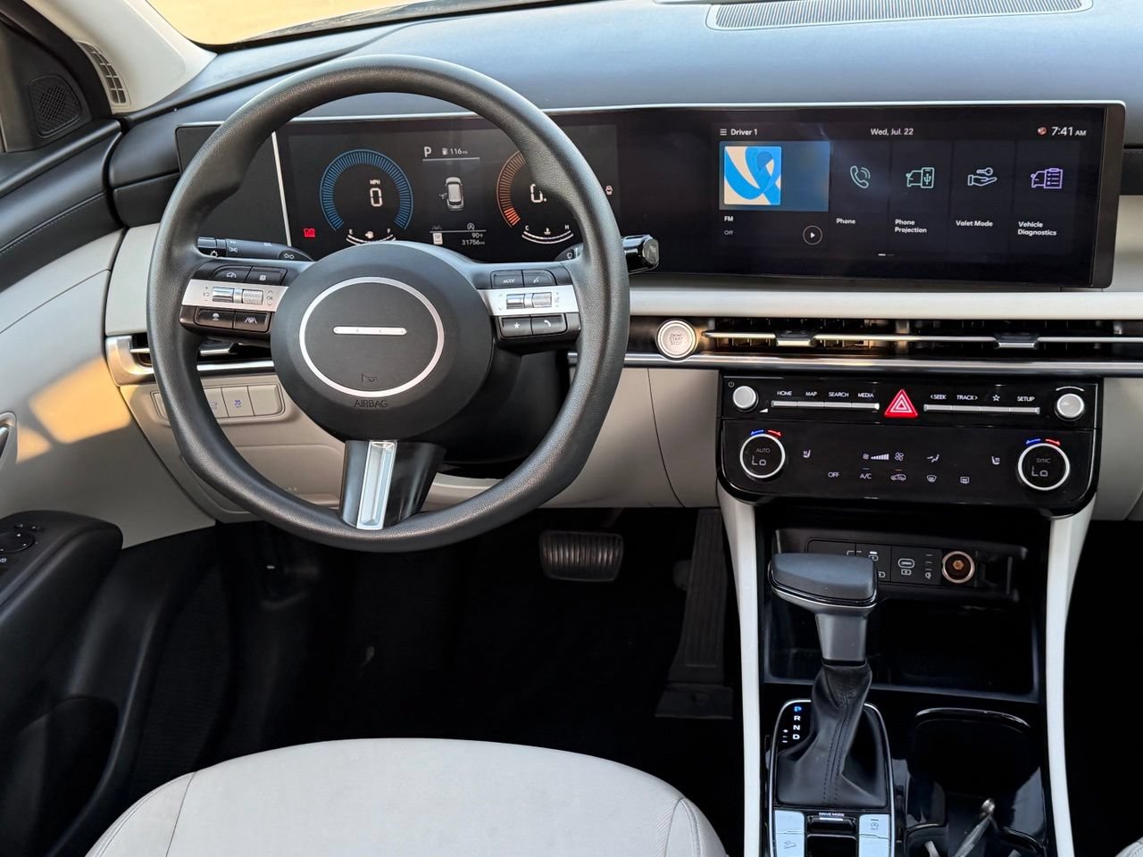 Used 2025 Hyundai Tucson SEL FWD image 12