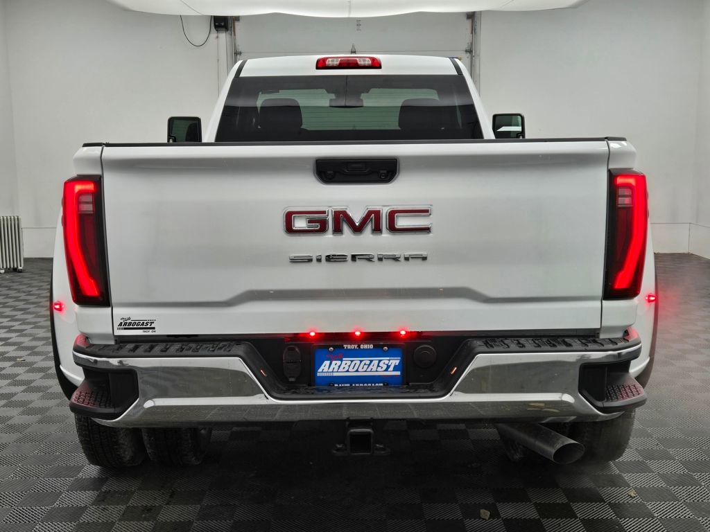New 2026 GMC Sierra 3500 Pro image 8