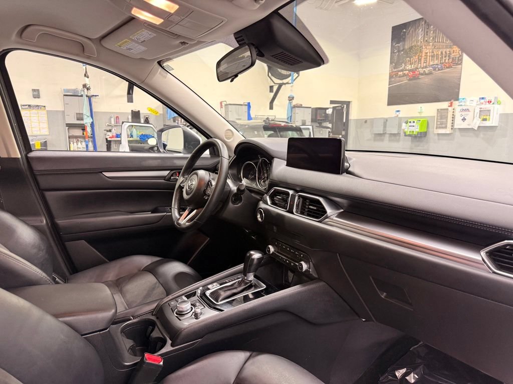 Used 2021 MAZDA CX-5 Touring AWD/4WD image 29