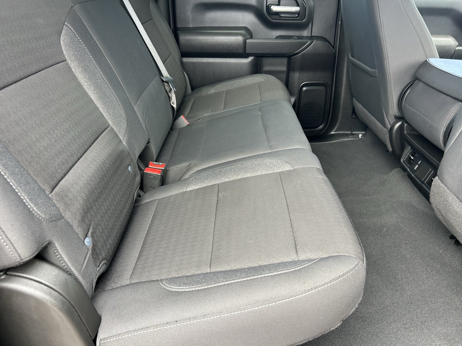 Certified 2024 Chevrolet Silverado 1500 Custom AWD/4WD image 13