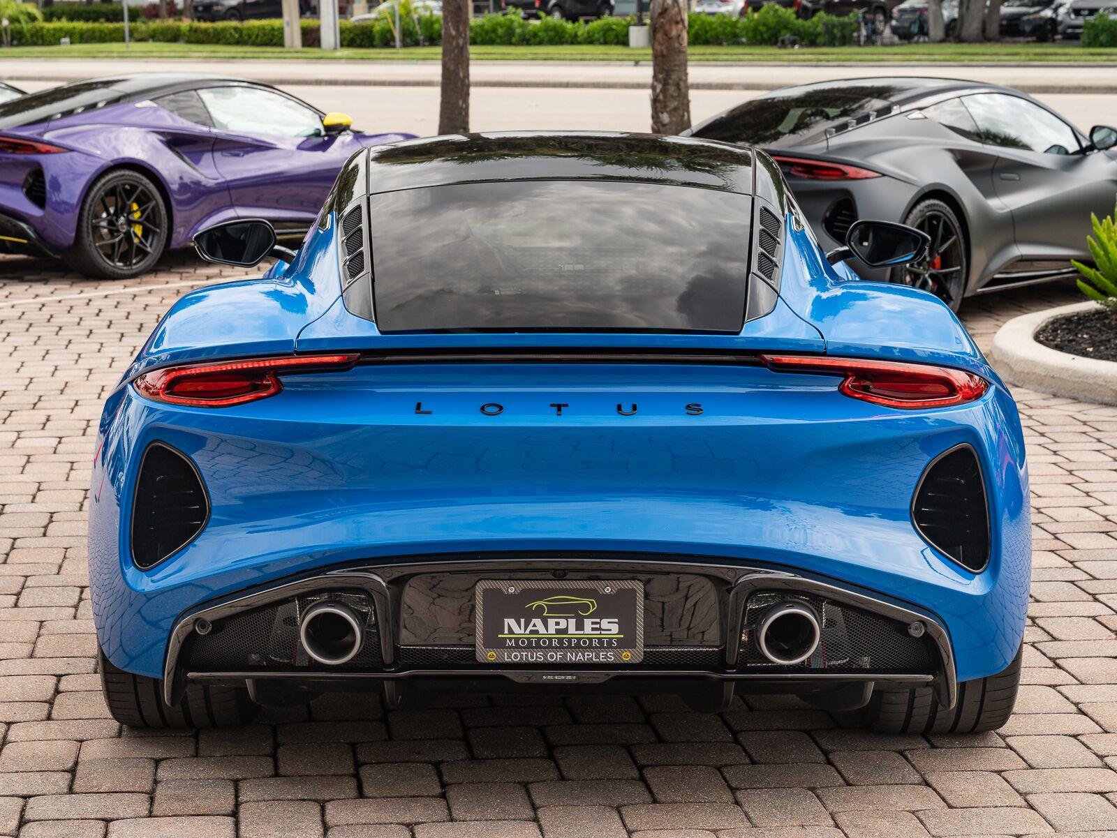 Used 2025 Lotus Emira RWD image 33