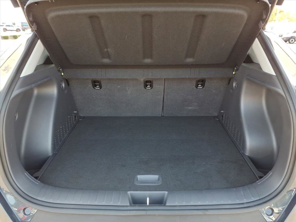 Used 2025 Hyundai Kona SEL image 6