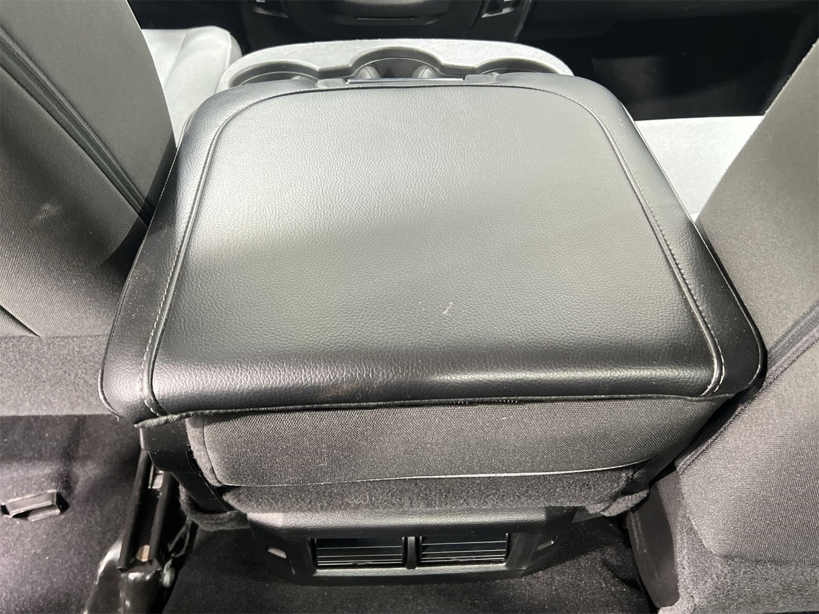 Used 2023 RAM 1500 Classic SLT image 20