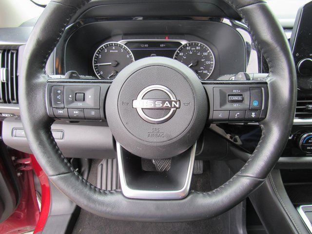 Used 2023 Nissan Pathfinder SL image 20